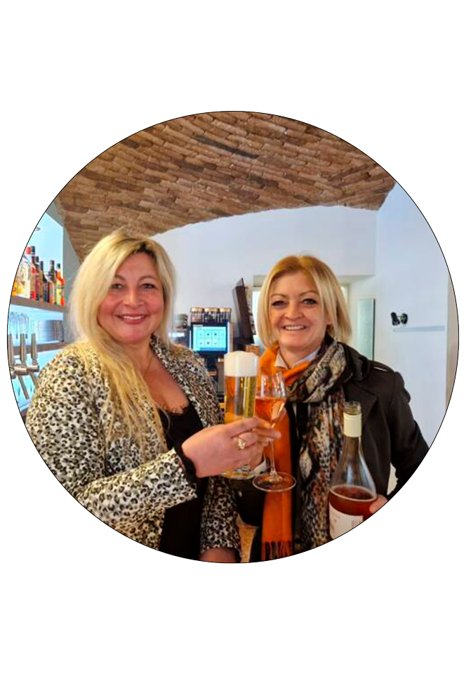 anna_moni_big Live Music